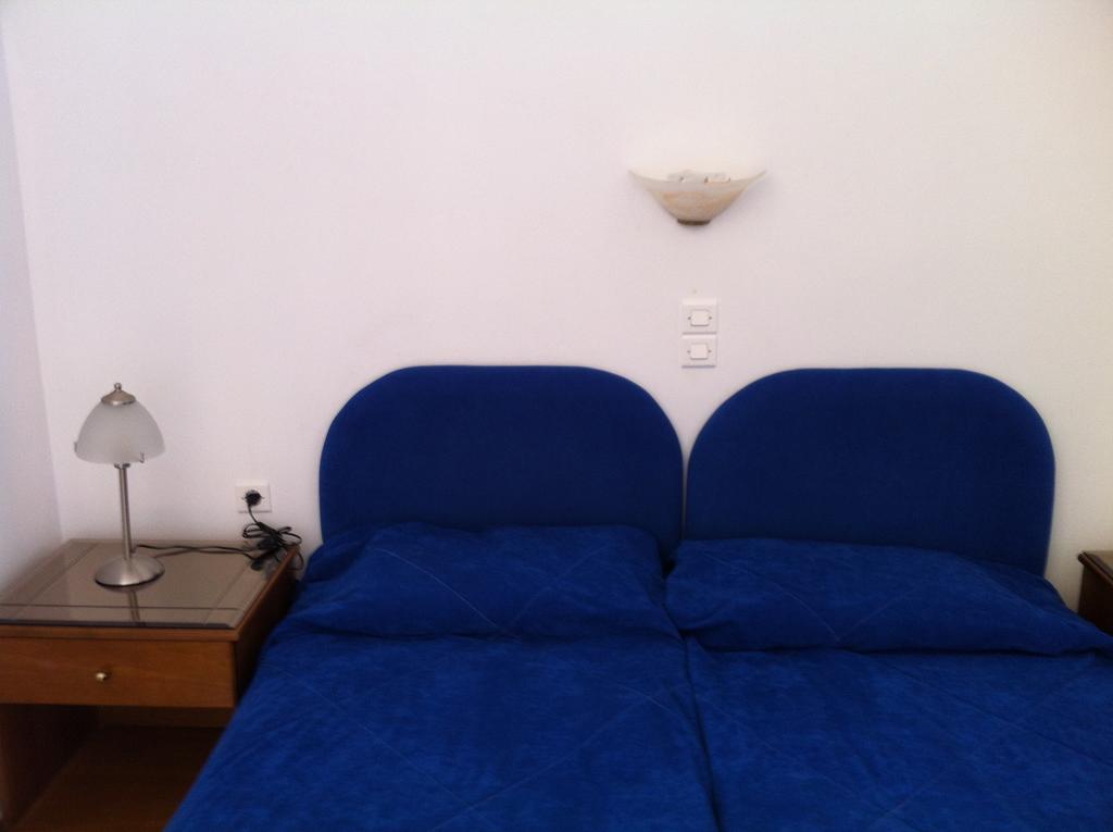 ホテル Porto Milos アダマス 部屋 写真